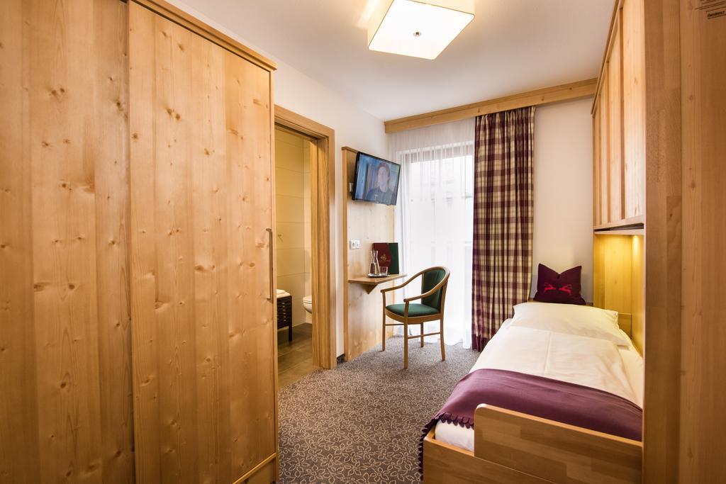 Hotel Salzburgerhof Flachau Pokoj fotografie